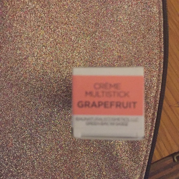 Au naturale the anywhere creme multistick - Picture 2 of 2